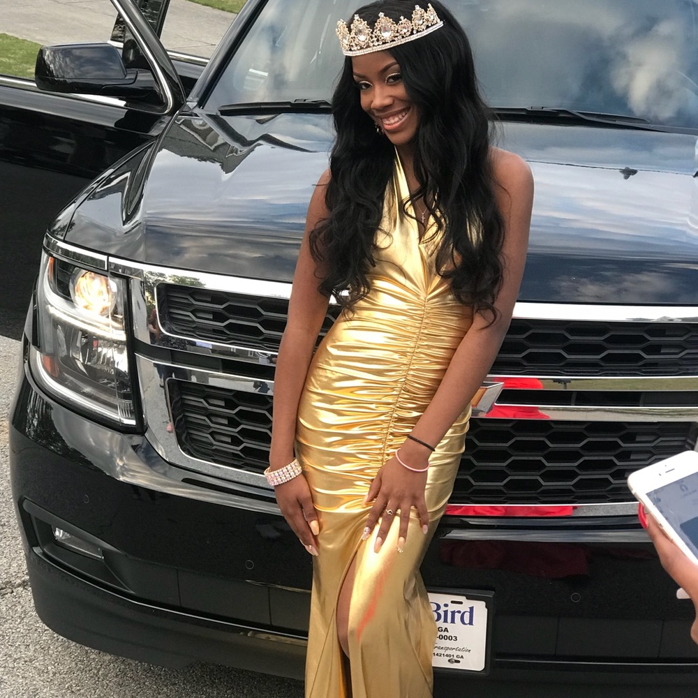 Golden flow prom dress - Picture 2 of 3